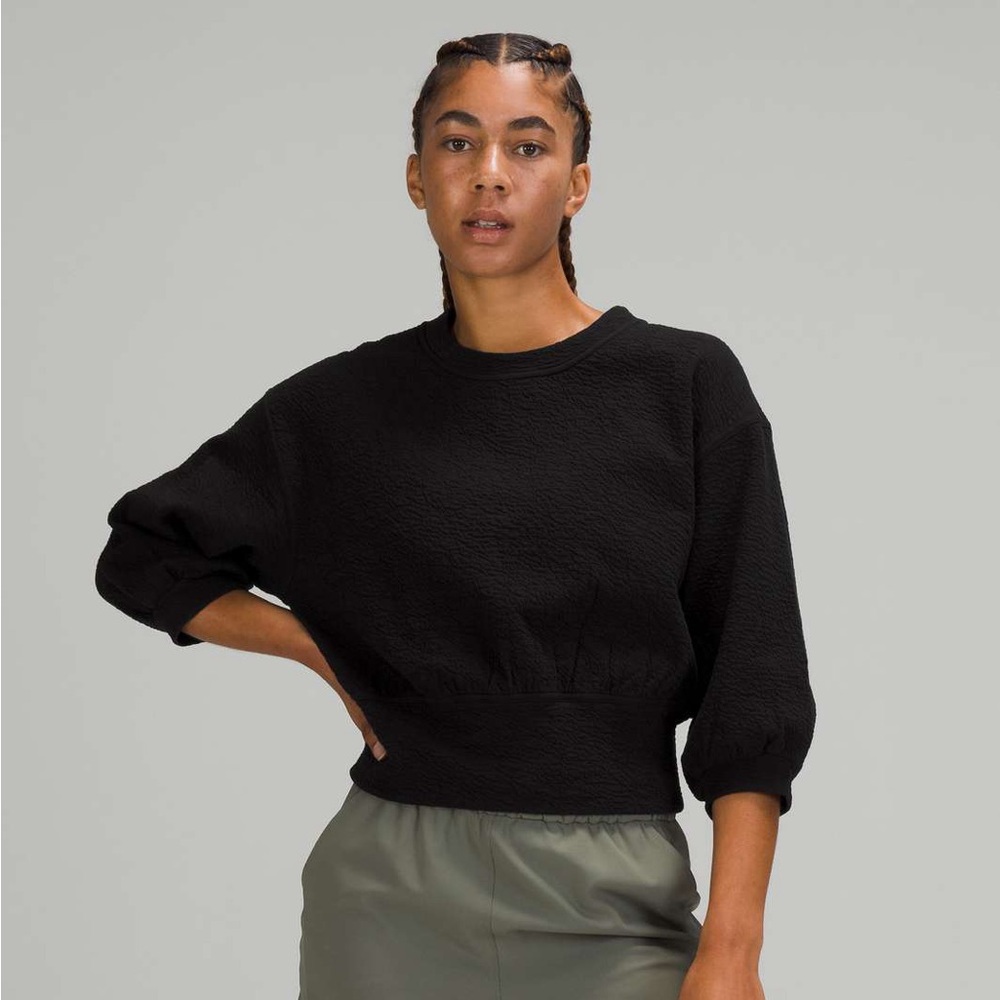 Lululemon Black Textured Crewneck Pullover‎